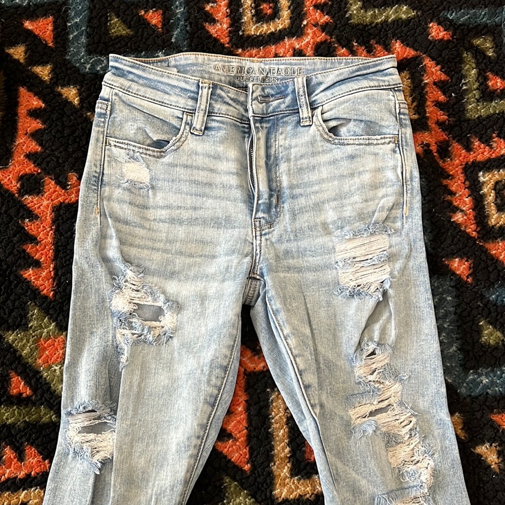 American Eagle NE(X)T LEVEL STRETCH Distressed Cut Off Skinny Jeans Size 6 Reg
